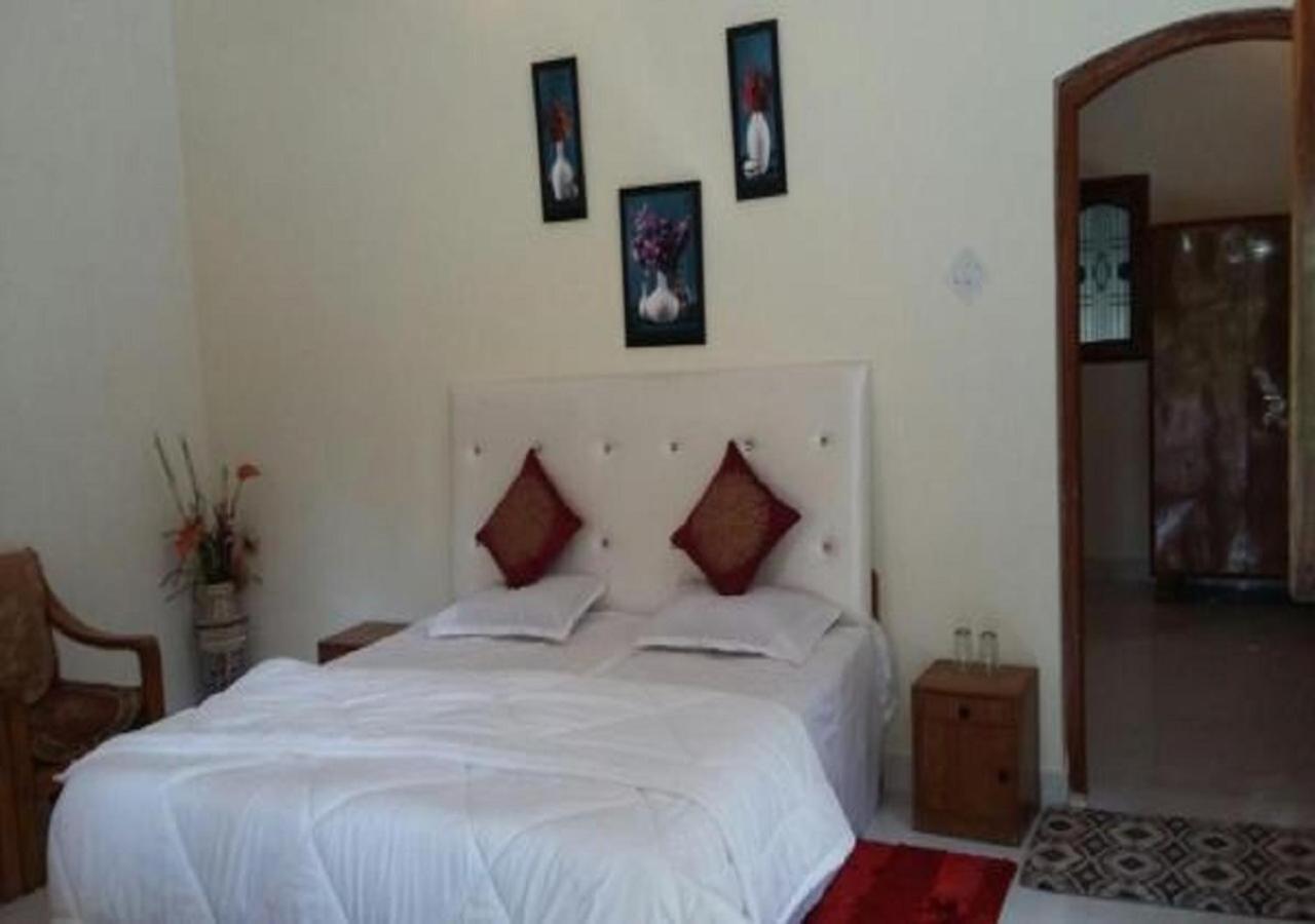 Adb Rooms Ashoka Resort Tāla Extérieur photo